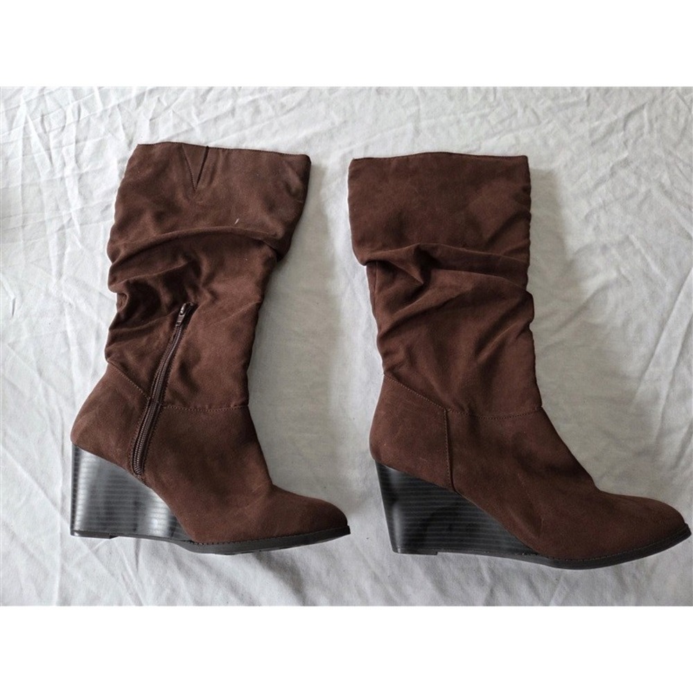 NWOT ANA 8.5 Bianca Wedge Boot Brown Faux Suede 131852